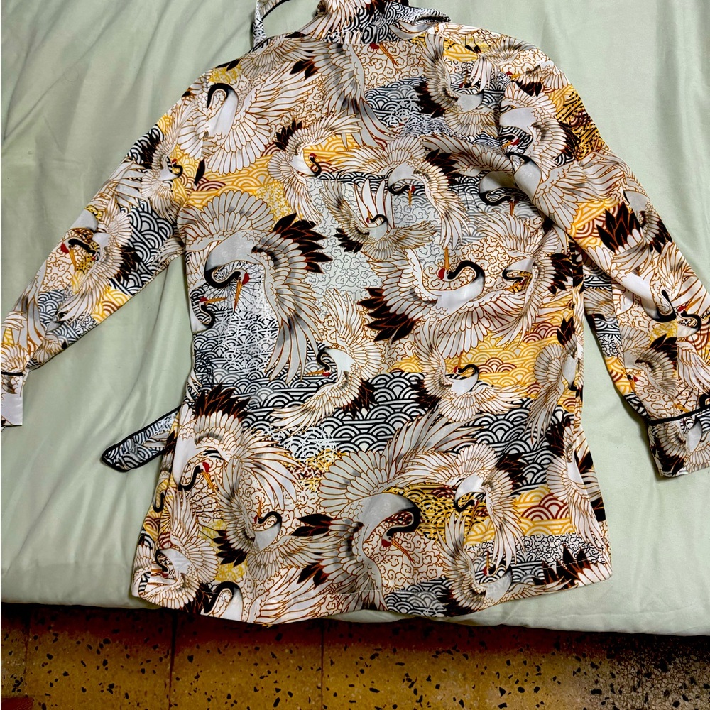 Shirt - Picture 3 of 5